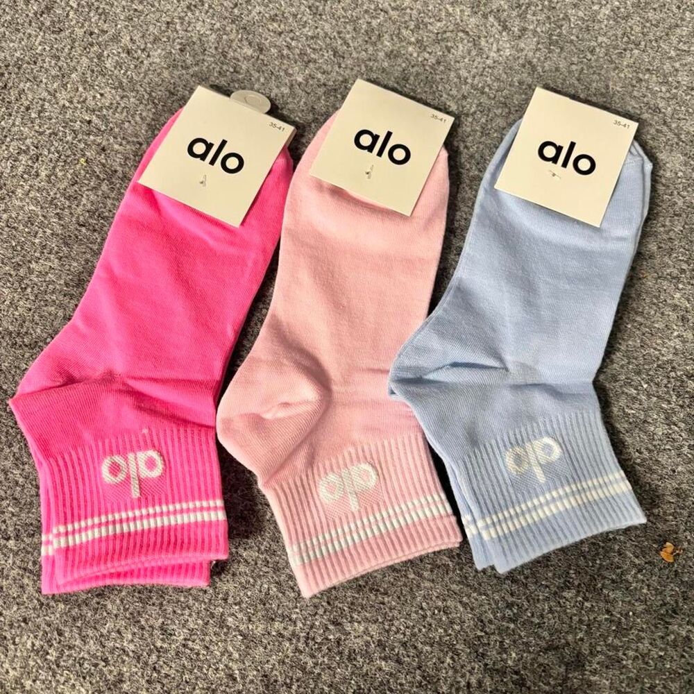 Generic Alo yoga Women's Socks